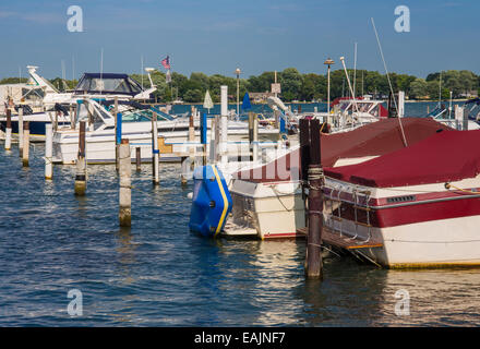 Au sud de la rivière Detroit boat marina près du lac Érié Banque D'Images