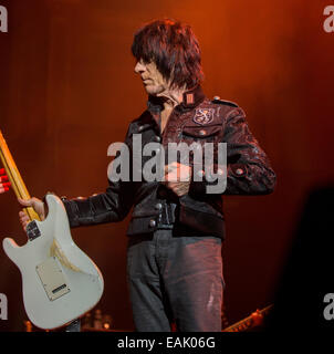 Jeff Beck performing live at the Royal Albert Hall avec : Jeff Beck Où : London, Royaume-Uni Quand : 14 mai 2014 Banque D'Images