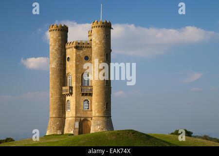 La tour de Broadway à l'automne, Cotswolds sunshine, Worcestershire, Angleterre, RU, FR, Europe Banque D'Images