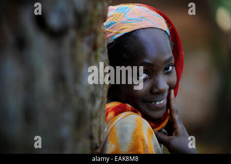 Jeune fille du village de Idool Idool, Région de l'Adamaoua, Cameroun, Banque D'Images