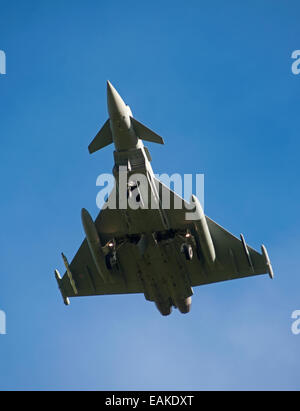 L'Eurofighter Typhoon FRG4 en approche de RAF Lossiemouth, Morayshire. 91§54 SCO Banque D'Images