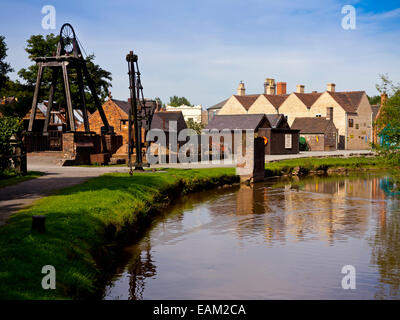 Canal de Shropshire Blists Hill Victorian Town un musée en plein air à Madeley à Telford UK dirigé par Ironbridge Gorge Museum Trust Banque D'Images