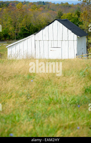 La ferme blanche faite sur la propriété de la ferme de Joseph Poffenberger, champ de bataille National d'Antietam, Sharpsburg, Maryland, USA. Banque D'Images