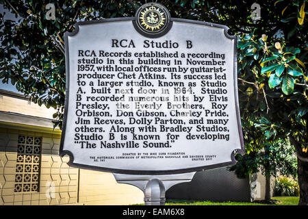 Plaque de rue prend note de l'emplacement de la légendaire studio B de RCA sur Music Row à Nashville, TN Banque D'Images
