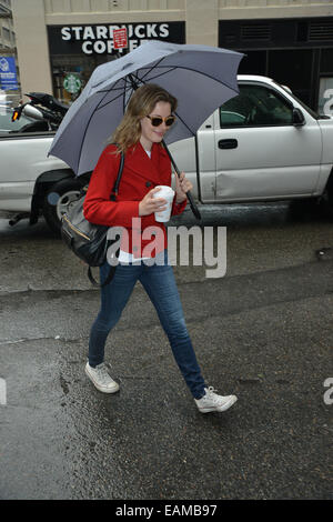 New York Candids avec : Gillian Jacobs Où : Manhattan, New York, United States Quand : 15 mai 2014 Banque D'Images