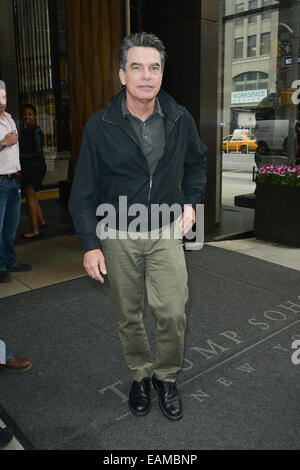 New York Candids avec : Peter Gallagher Où : Manhattan, New York, United States Quand : 15 mai 2014 Banque D'Images