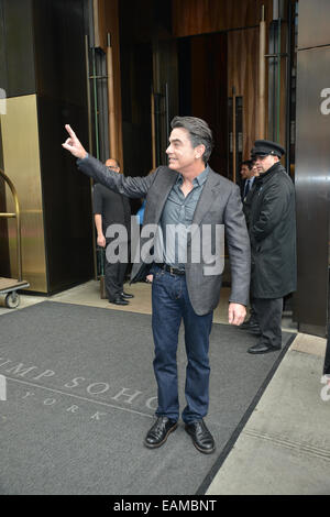 New York Candids avec : Peter Gallagher Où : Manhattan, New York, United States Quand : 15 mai 2014 Banque D'Images