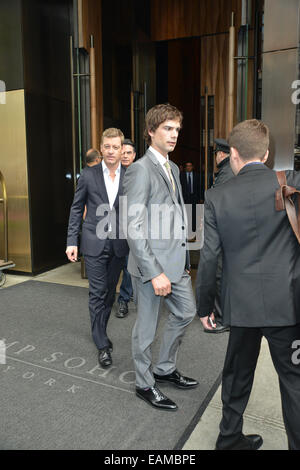 New York Candids avec : Chris Gorham Où : Manhattan, New York, United States Quand : 15 mai 2014 Banque D'Images