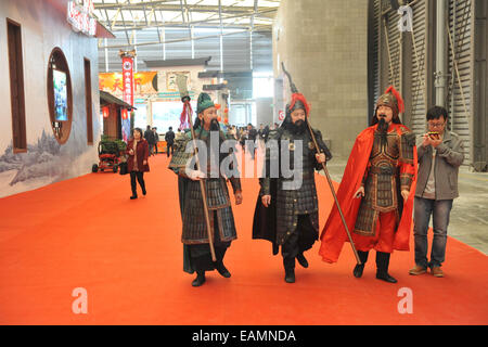 14 novembre 2014 - Shanghai Chine NOV 14 : 2014 China International Travel Mart à Shanghai. China International Travel Mart (CITM) est le plus grand magasin de voyage professionnel en Asie. Il a attiré l'attention des gens dans l'industrie du tourisme dans le monde entier. Comme un événement annuel, c'est tenu à Shanghai et Kunming en alternance. L'HONNEUR AU CITM 2014, organisée conjointement par l'Administration nationale du tourisme de Chine, l'Administration de l'Aviation civile de Chine et du gouvernement populaire municipal de Shanghai, aura lieu à Shanghai New International Expo Centre du 14 novembre au 16 novembre. © SIPA Asie/ZUMA/Alamy Fil Live News Banque D'Images