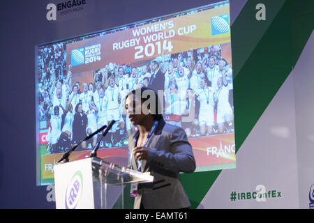 Londres, Royaume-Uni. 18 novembre 2014. Maggie Alphonsi, Sarrasins et ancien joueur de rugby de l'Angleterre à la CISR adresse World Rugby Conférence et exposition présentée au London Hilton Metropole. Credit : Elsie Kibue / Alamy Live News Banque D'Images