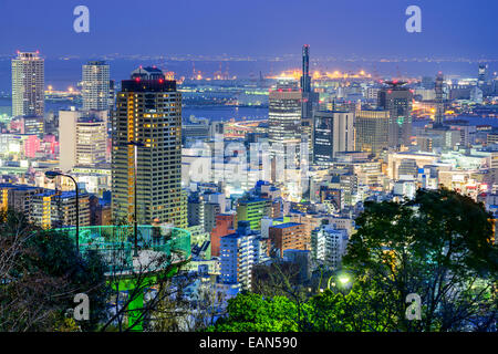 Kobe, Japon ville au crépuscule. Banque D'Images