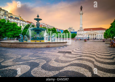 Lisbonne, Portugal à la place Rossio. Banque D'Images