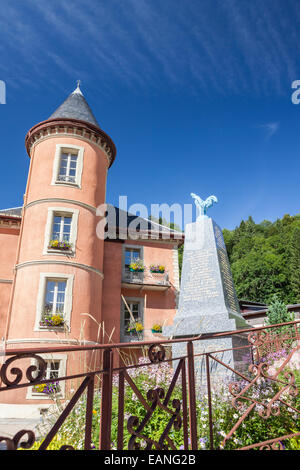 Village de Beaufort en Savoie, Rhône-Alpes, France Banque D'Images