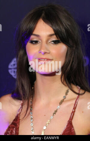 Théâtre d'Etat, 49 Market Street, Sydney, NSW, Australie. Unbroken comédienne Sophie Dalah arrive sur le tapis rouge pour la première mondiale de "Unbroken". Crédit : Copyright 2014 Richard Milnes/Alamy Live News Banque D'Images