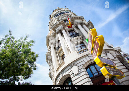 Bâtiment Metropolis sur Gran Via, Madrid, Espagne. Banque D'Images