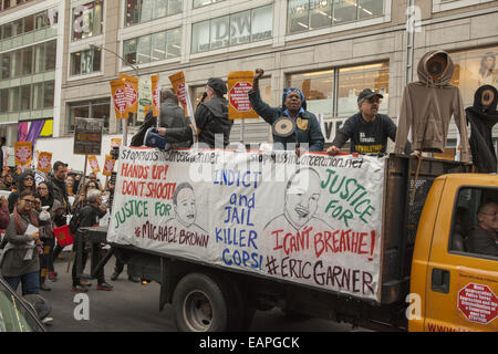 22 novembre manifestation annuelle contre la brutalité policière et le meurtre de civils non armés aux Etats-Unis. Banque D'Images