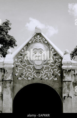 Baignade sultanat de Yogyakarta Taman Sari complexe château d'eau à Yogyakarta en Java en Indonésie en Asie du Sud-Est Extrême-Orient. Site touristique Art Banque D'Images