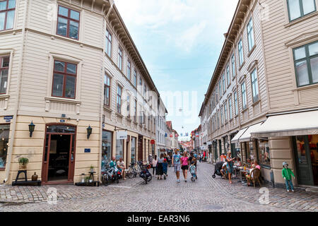 Scène de rue, Haga Nygata, Göteborg, Suède Banque D'Images