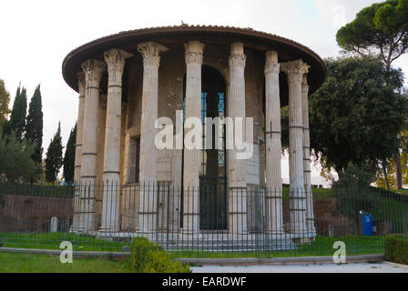 Tempio di Ercole Vincitore, Temple d'Hercule Victor, Forum Romain, Piazza Bocca della Verità, Rome, Italie Banque D'Images