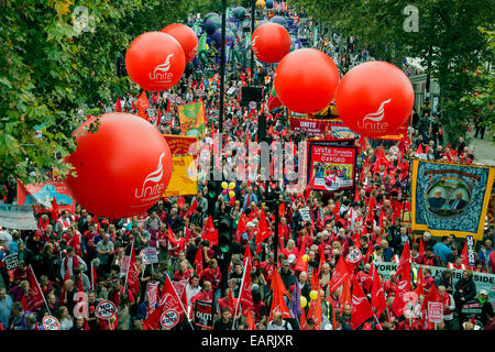 La Grande-Bretagne a besoin d'un Payrise TUC : manifestation nationale le 18 octobre 2014 Banque D'Images