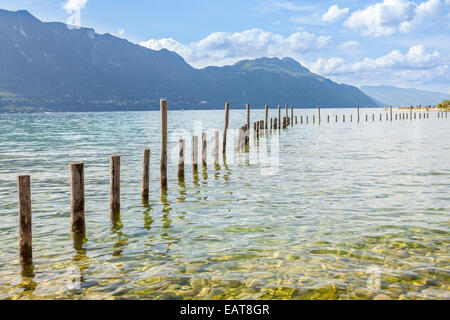 Lac de Bourget près d'Aix Les Bains, Savoie, Rhône-Alpes, France Banque D'Images