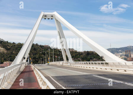 Pont-levis sur le port de Barcelone, Espagne Banque D'Images