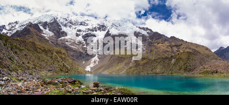 Lago humantay, le glacier humantay et montaña humantay, près de soraypampa, Pérou Banque D'Images