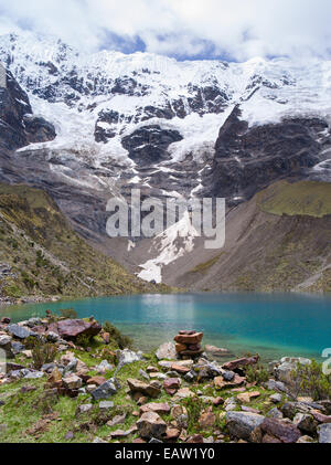 Lago humantay, le glacier humantay et montaña humantay, près de soraypampa, Pérou Banque D'Images