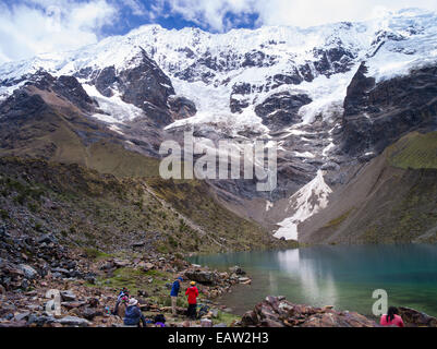 Lago humantay, le glacier humantay et montaña humantay, près de soraypampa, Pérou Banque D'Images