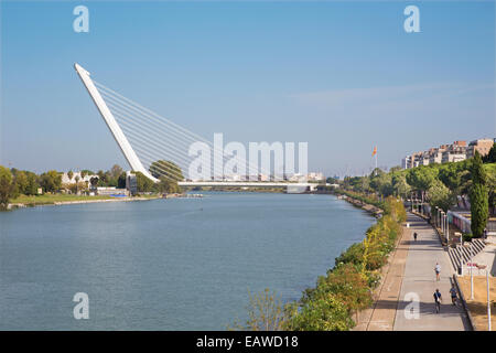 - Pont Alamillo de Séville (Puente del Alamillo) Banque D'Images