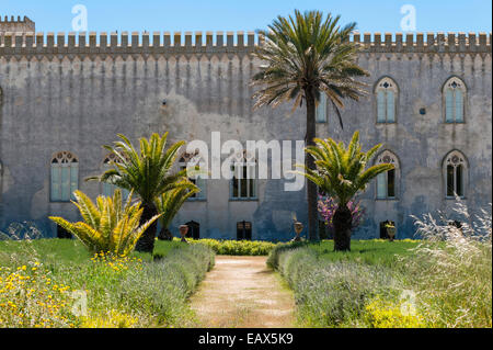 Les terrains du château 14c de Donnafugata, près de Raguse, Sicile, Italie Banque D'Images