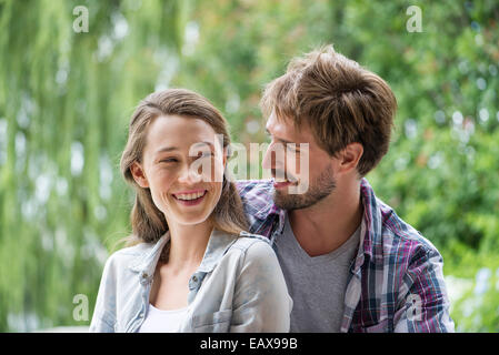 Jeune couple, portrait Banque D'Images