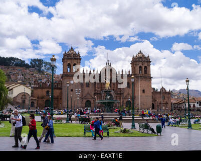 Des scènes de autour de la plaza de Armas de Cusco, Pérou. Banque D'Images