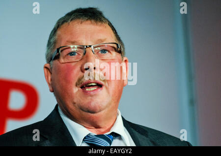 Belfast, Irlande du Nord. 22 Nov, 2014. Sammy Wilson du parlement (Antrim) lors de la Conférence 2014 DUP Crédit : Stephen Barnes/Alamy Live News Banque D'Images