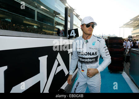 Abu Dhabi, le 23 novembre 2014. Sport Automobile : Championnat du Monde de Formule 1 de la FIA 2014, Grand Prix d'Abu Dhabi, # 6 Nico Rosberg (GER, Mercedes AMG Petronas F1 Team), Crédit photo : dpa alliance/Alamy Live News Banque D'Images