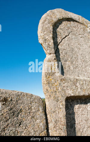 Détail de la pierre de granit ancien S' Ena e Thomes, tomba dei Giganti grave nuragiques près de Dorgali, province de Nuoro, Sardaigne, Italie Banque D'Images