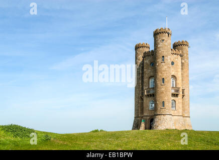 Broadway Tower à Broadway, une petite ville des Cotswolds dans le Worcestershire, Angleterre Banque D'Images