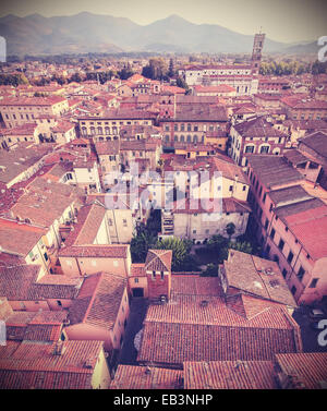 Retro Vintage style délavées photo aérienne de Lucques. Banque D'Images
