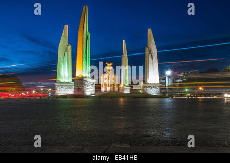 Le monument de la démocratie à Bangkok, Thaïlande Banque D'Images