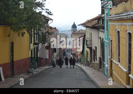 Ses rues colorées du quartier colonial de La Candelaria de Bogota, Colombie Banque D'Images