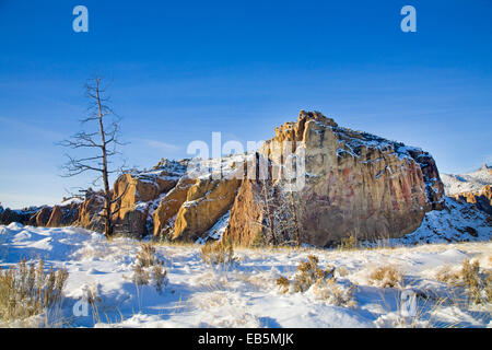 Smith Rock State Park dans le centre de l'Oregon pendant l'hiver Banque D'Images