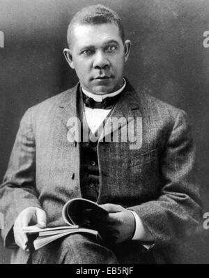 BOOKER T WASHINGTON (1856-1915) auteur afro-américain et éducateur vers 1900 Banque D'Images