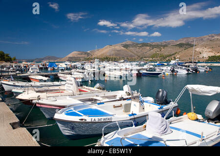 Argostoli, Kefalonia, îles Ioniennes, Grèce. Vue sur le port. Banque D'Images