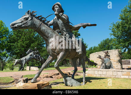 Texas, Frisco, Central Park, longhorn cattle drive sculptures en bronze Banque D'Images