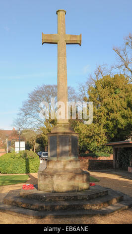 Le Jardin du souvenir, en mémoire du Service hommes tués au cours de deux guerres mondiales, à Stratford upon Avon, Warwickshire, Angleterre, Royaume-Uni Banque D'Images