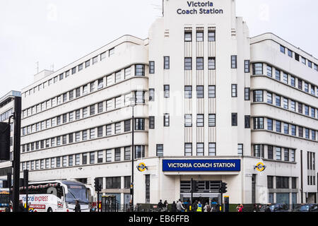 La gare routière de Victoria - Londres Banque D'Images