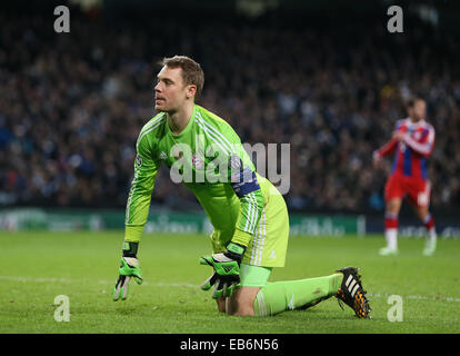 Manchester, UK. 25Th Nov, 2014. Manuel Neuer de Bayern Munich - UEFA Champions League Groupe E - Bayern Munich vs Manchester City - stade Etihad - Manchester - Angleterre - 25ème Novembre 2014 - Photo Simon Bellis/Sportimage. © csm/Alamy Live News Banque D'Images