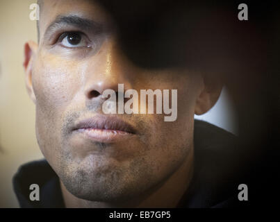 Moscou, Russie. 26 Nov, 2014. Boxeur mexicain Jose Luis Castillo lors d'une session de formation de boxe ouvert avant son combat avec la Russie Ruslan Provodnikov. Crédit : Anna Sergeeva/ZUMA/Alamy Fil Live News Banque D'Images