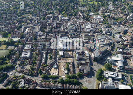 Une vue aérienne du centre de Guildford, Surrey, UK Banque D'Images