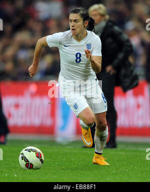 Londres, Royaume-Uni. 23 Nov, 2014. Karen Carney de l'Angleterre les femmes.- Womens International Football - l'Angleterre contre l'Allemagne - Wembley Stadium - Londres, Angleterre - 23rdNovember 2014 - Photo Robin Parker/Sportimage. © csm/Alamy Live News Banque D'Images